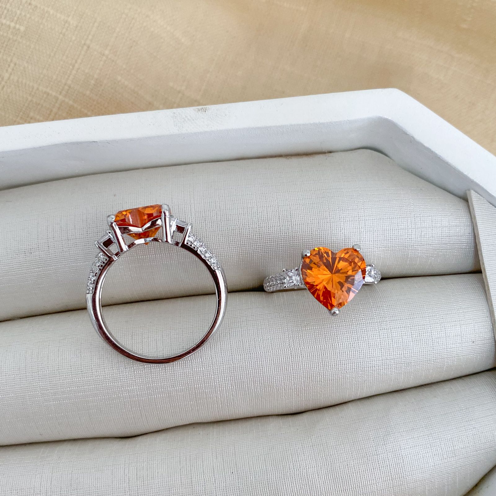 Anel Prata Coração Orange Cravejado 10x11mm