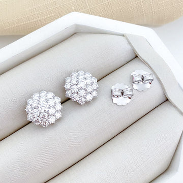 Brinco Prata Flor Cristal 3/4mm Moissanite