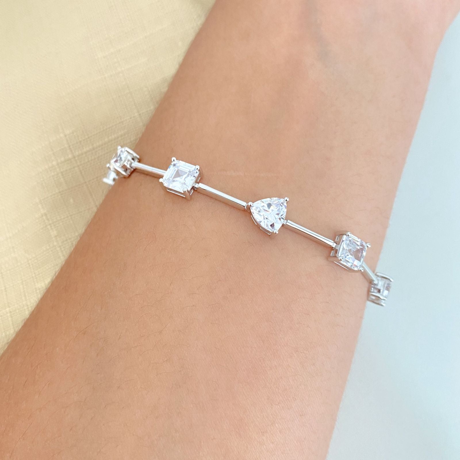 Pulseira Prata Quad/Oval/Redonda Cristal 18cm 6mm