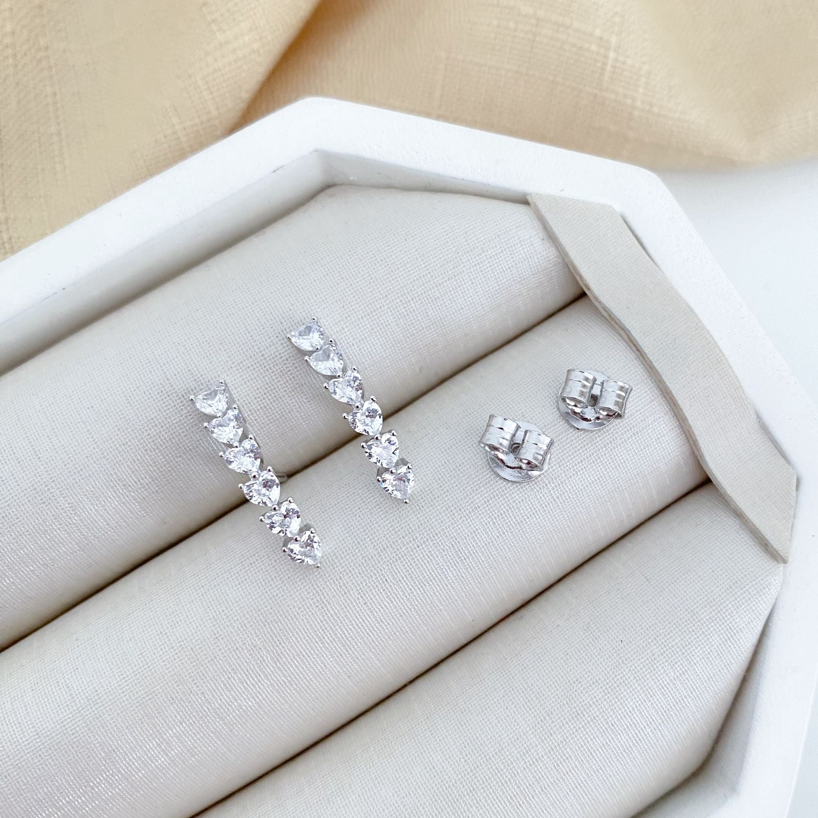 Brinco Prata Coração Cristal 3mm