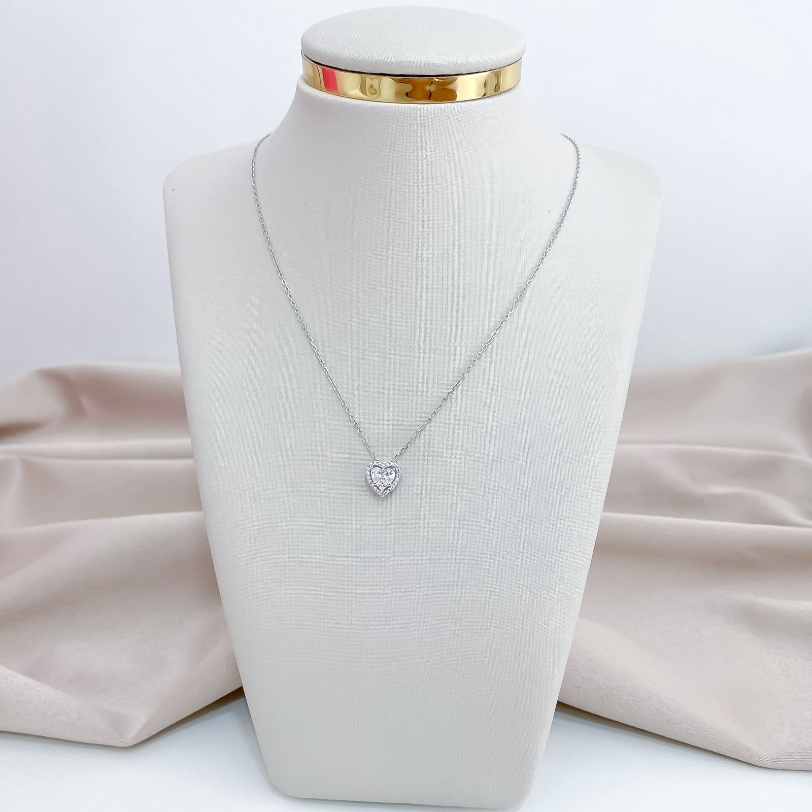 Gargantilha Prata Coração Cristal Cravejada 45cm 6x5mm