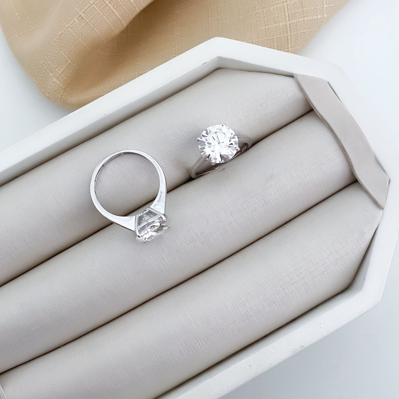 Anel Prata Solitário 10mm Moissanite