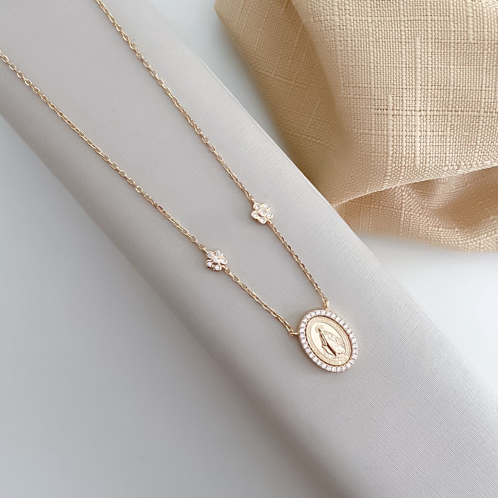 Gargantilha Prata N Sra Graças Cravejada 2f 45cm 1,1mm Moissanite