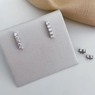 Brinco Prata em Pedras Cristais 3mm Moissanite