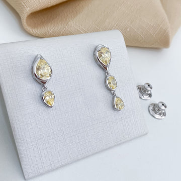 Brinco Prata Gota/Oval Amarela 11/4/3mm