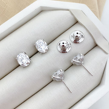 Brinco Prata Oval Cravejado Cristal 10x8mm Moissanite