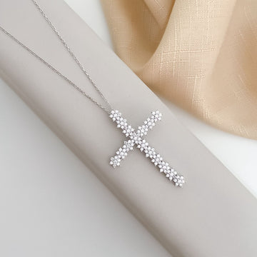 Gargantilha Prata Cruz Cristal em Flores 1.5mm Moissanite