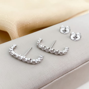 Brinco Prata Cravejado Cristal 7x2mm Moissanite