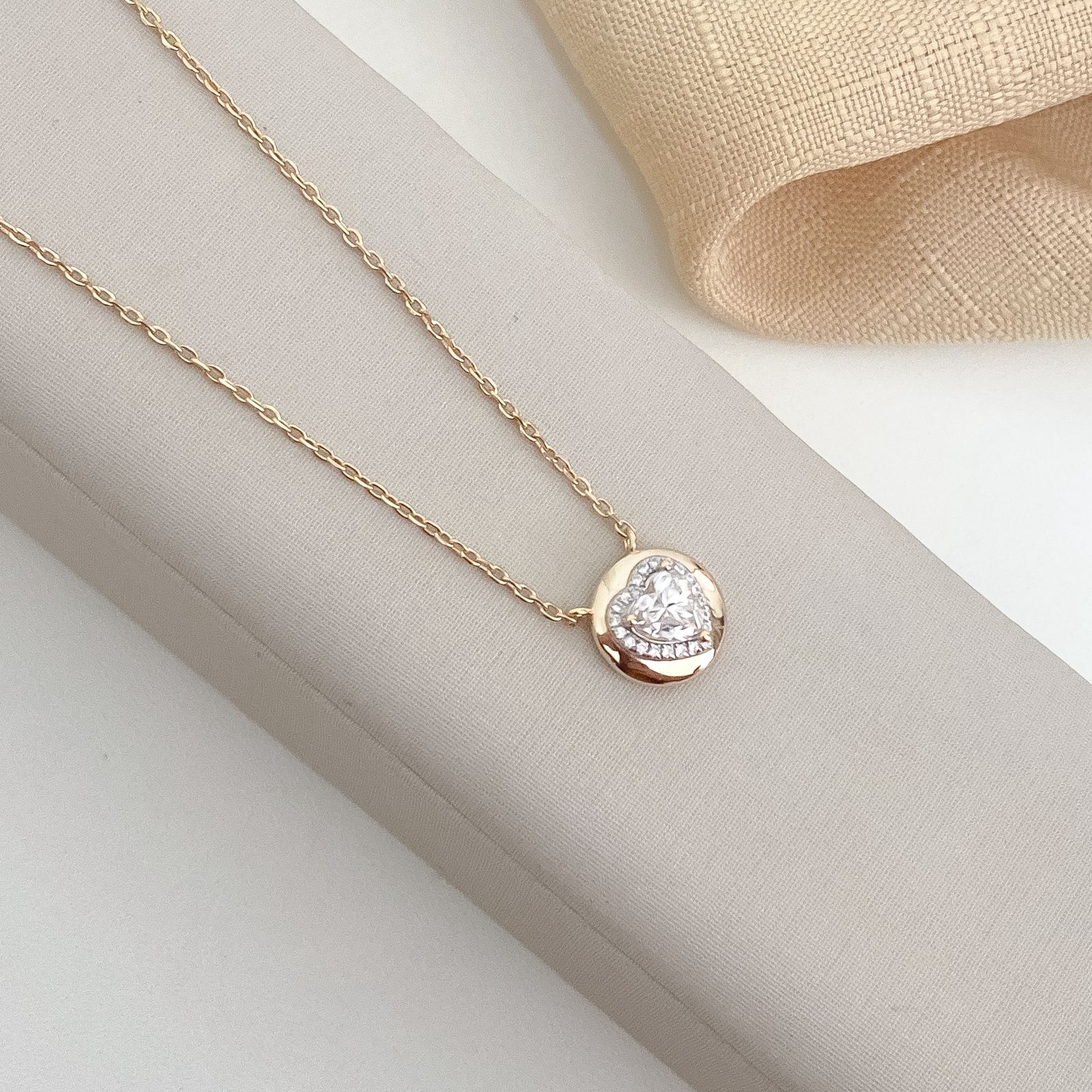 Gargantilha Prata Coração Cravejada Dourado 45cm 6mm Moissanite