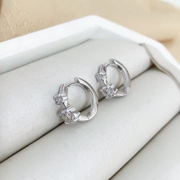 Argola Prata Red Cristal 5mm Moissanite