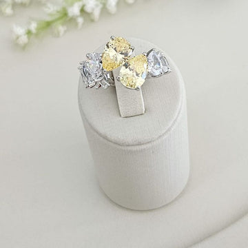 Anel Prata Pedras Amarela/Cristal 7mm