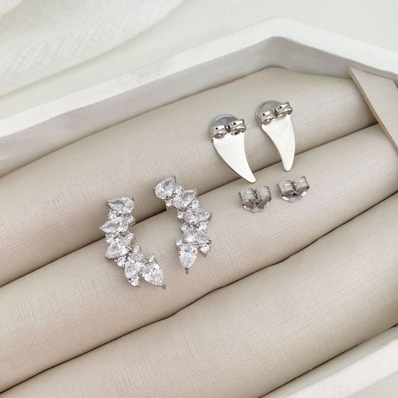Brinco Prata Earcuff Pedras Cristais 6mm