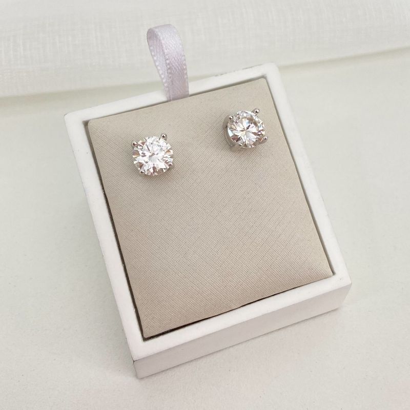 Brinco Prata Ponto de Luz Cristal Moissanite