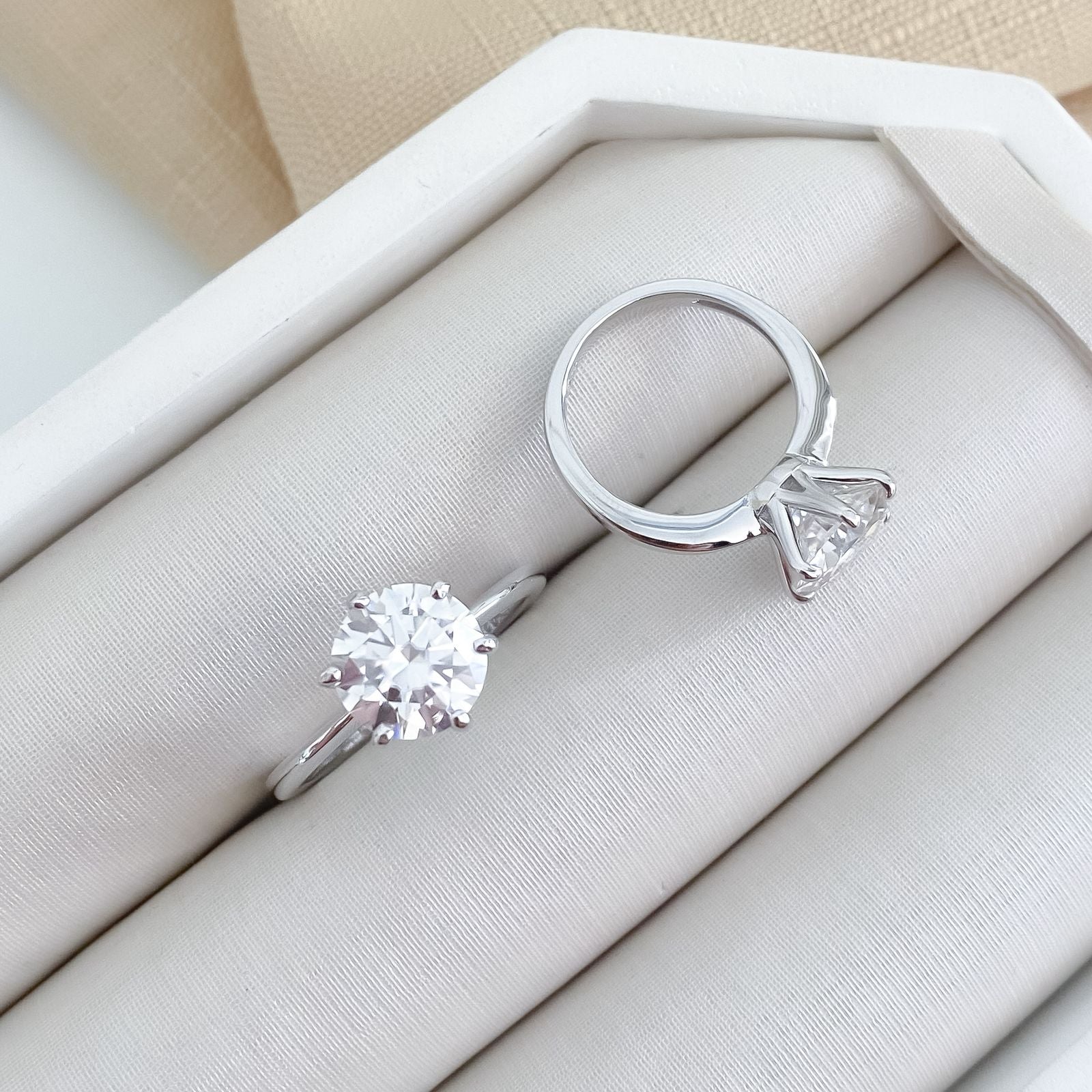 Anel Prata Solitário 9.5mm Moissanite