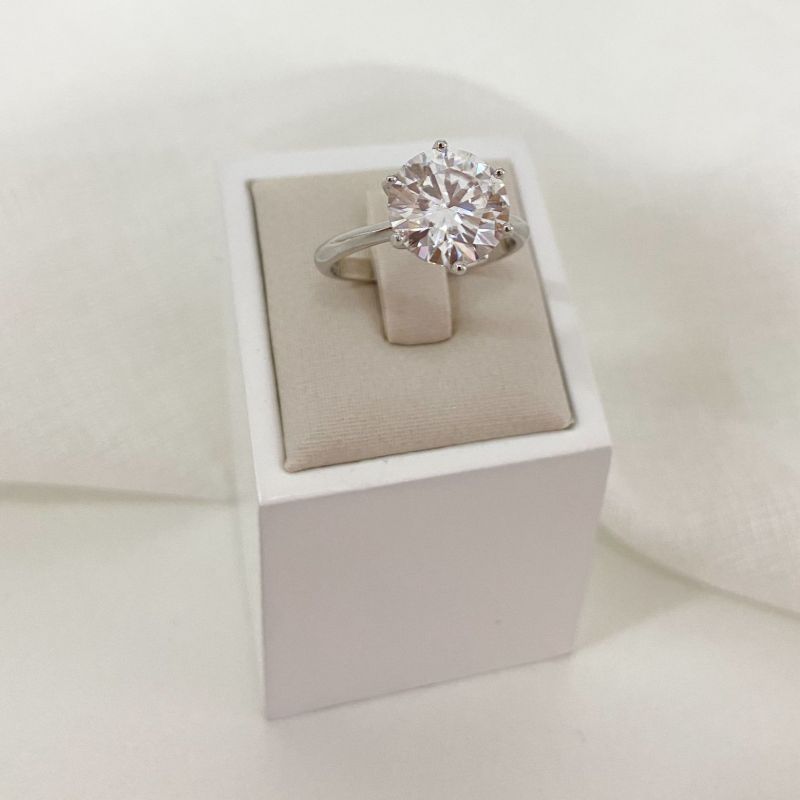 Anel Prata Solitário Moissanite 10mm