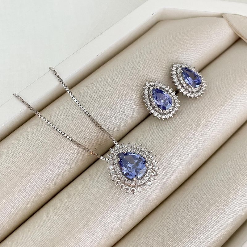 Conjunto Prata Gota Roxa Cravejada B7mm/G5mm
