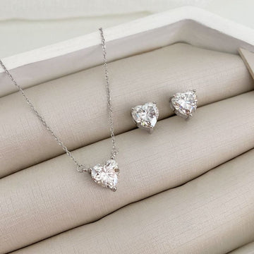 Conjunto Prata Coração Cristal Moissanite