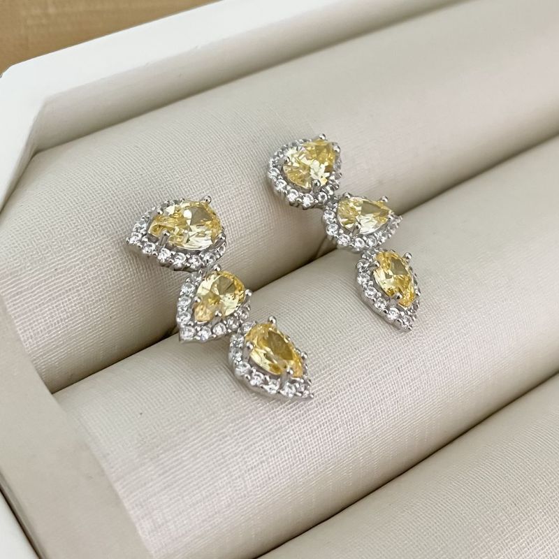 Brinco Prata Earcuff 3p Amarela 5mm Cravejado