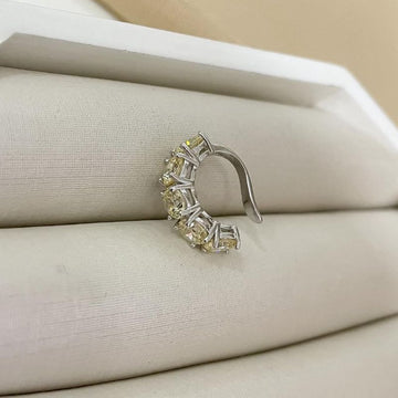 Piercing Prata em Pedras