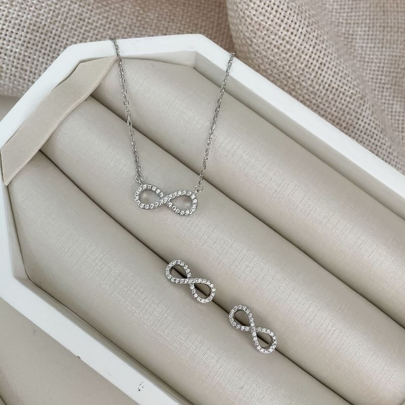 Conjunto Prata Infinito Cravejado