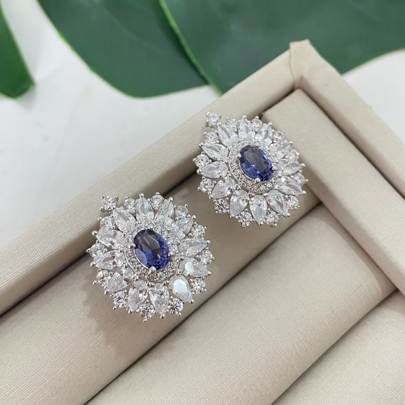 Brinco Prata Pedra Azul Cristais