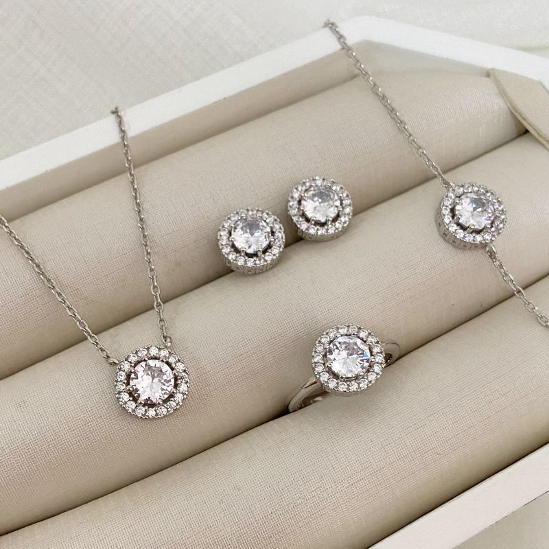 Conjunto Prata Pedra Cristal Cravejada