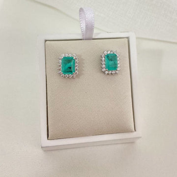 Brinco Prata Pedra Verde Q Cravejado 6mm