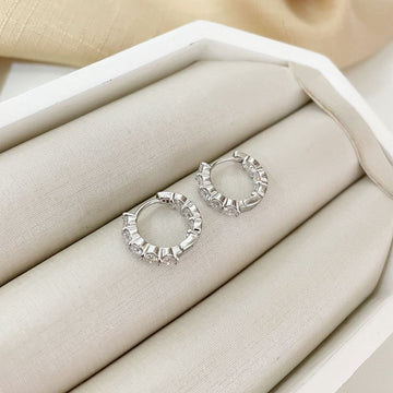 Argola Prata em Pedras 3mm Moissanite