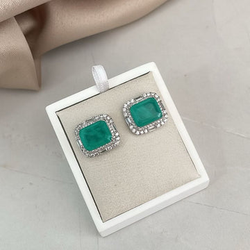 Brinco Prata Pedra Verde Cravejado