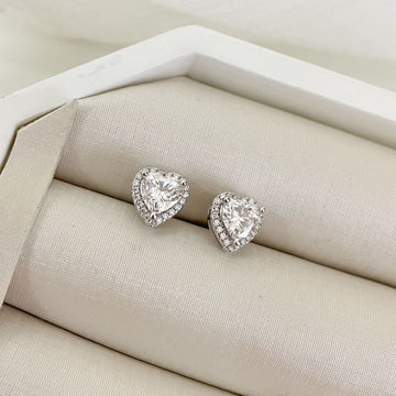 Brinco Prata Corção Cravejado Moissanite 6.6mm