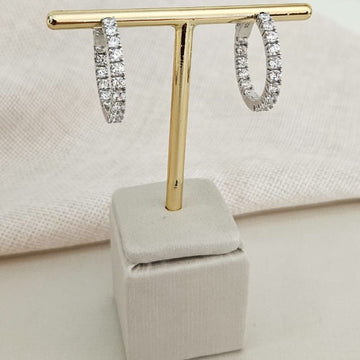 Argola Prata Cristal em Pedras
