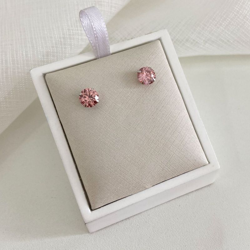 Brinco Prata Ponto Luz Rosa 6mm