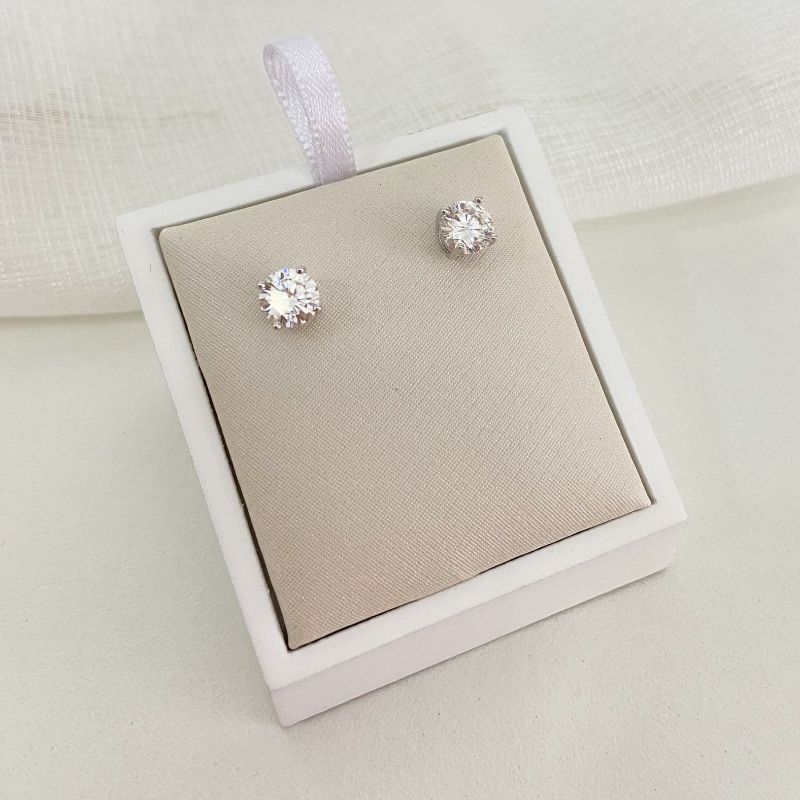 Brinco Prata P. de Luz Cristal Moissanite 6mm