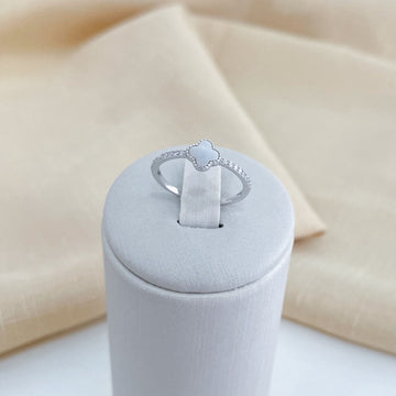Anel Prata Virginia Cravejado Branco