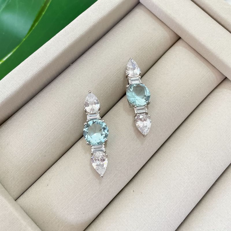 Brinco Prata Earcuff Azul Claro
