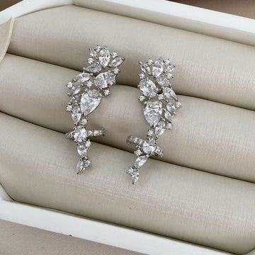 Brinco Prata Earcuff Pedras Cristais