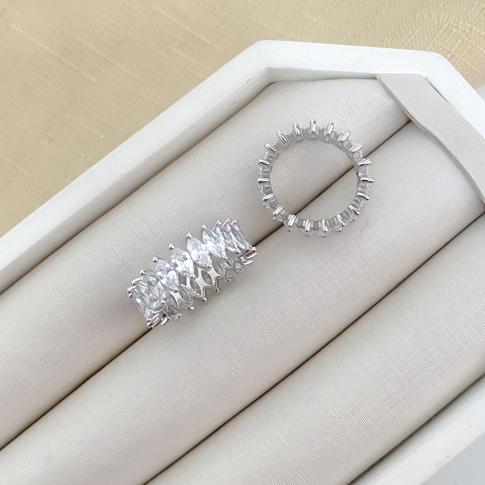 Anel Prata Aliança Pedra Cristal 5x3mm