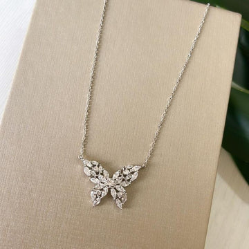 Gargantilha Prata Borboleta 45cm
