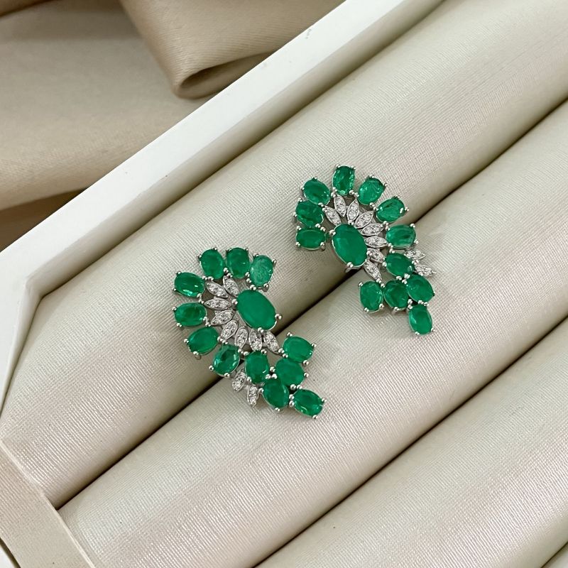 Brinco Prata Earcuff Verde Folhas Cristal