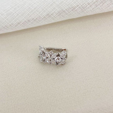 Piercing Prata Flor Fake Pedras Cristal