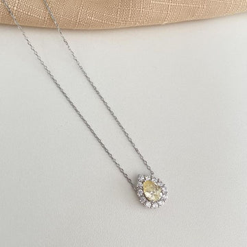 Gargantilha Prata Gota em Pedras