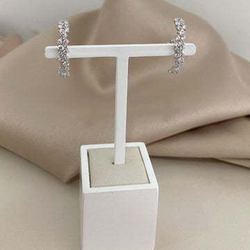 Brinco Prata Earcuff em Pedras Cristais 2mm