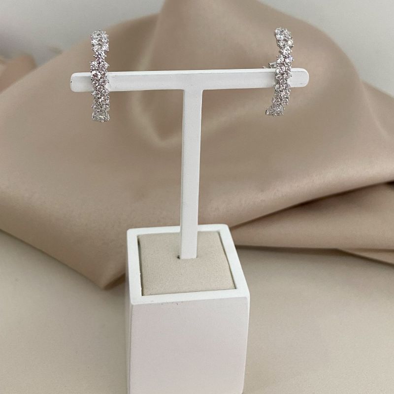 Brinco Prata Earcuff em Pedras Cristais 2mm