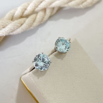 Brinco Prata Ponto de Luz Azul