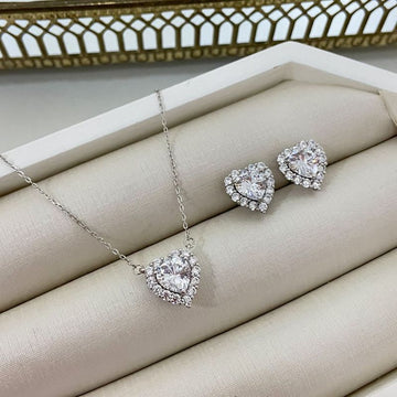 Conjunto Prata Coração Cristal Cravejado