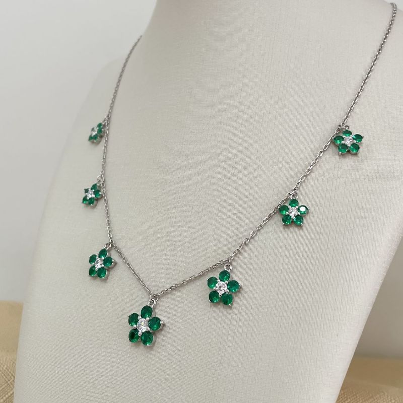 Gargantilha Prata 7 Flores Verde