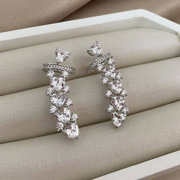 Brinco Prata Earcuff Coração Cristal