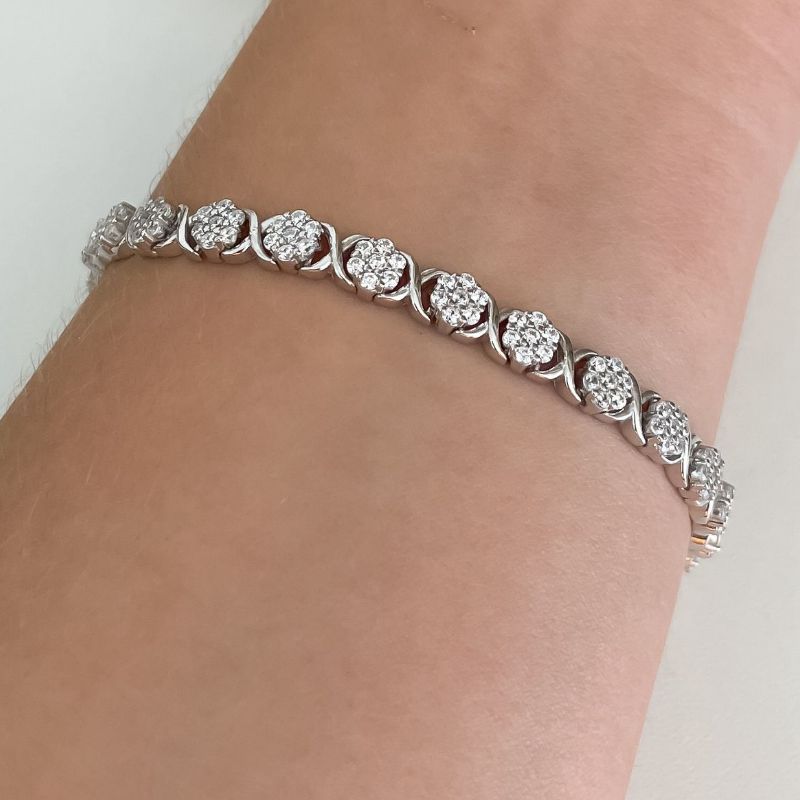 Pulseira Prata Flores em Pedras
