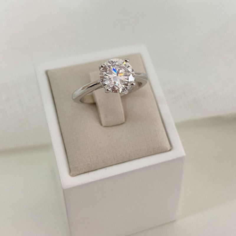 Anel Prata Solitário Moissanite 8mm