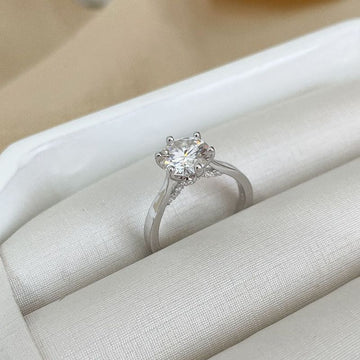Anel Prata Solitário 8mm Moissanite